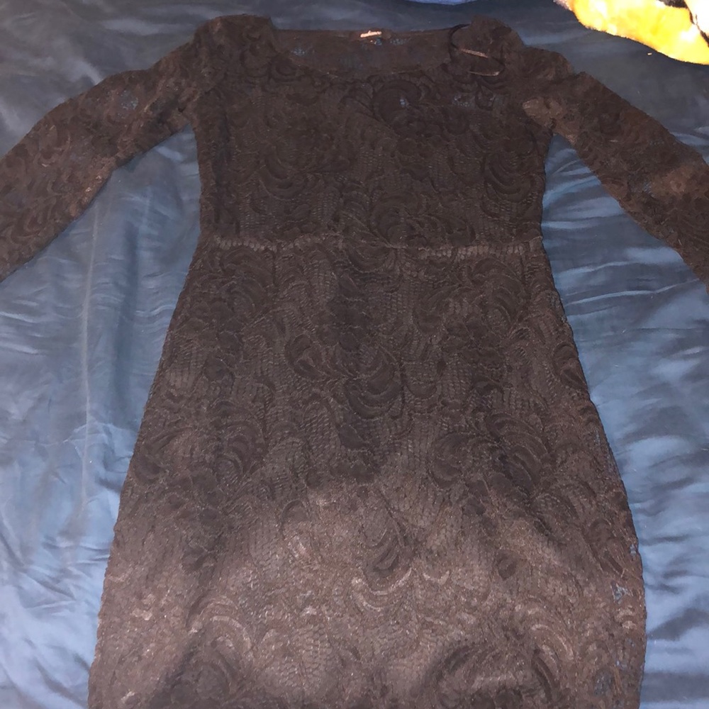 Lace dress